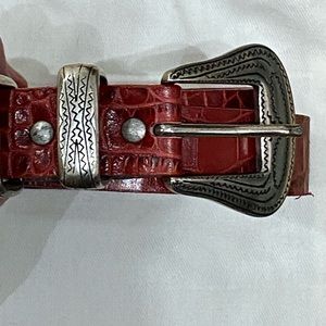 Red Masscob belt